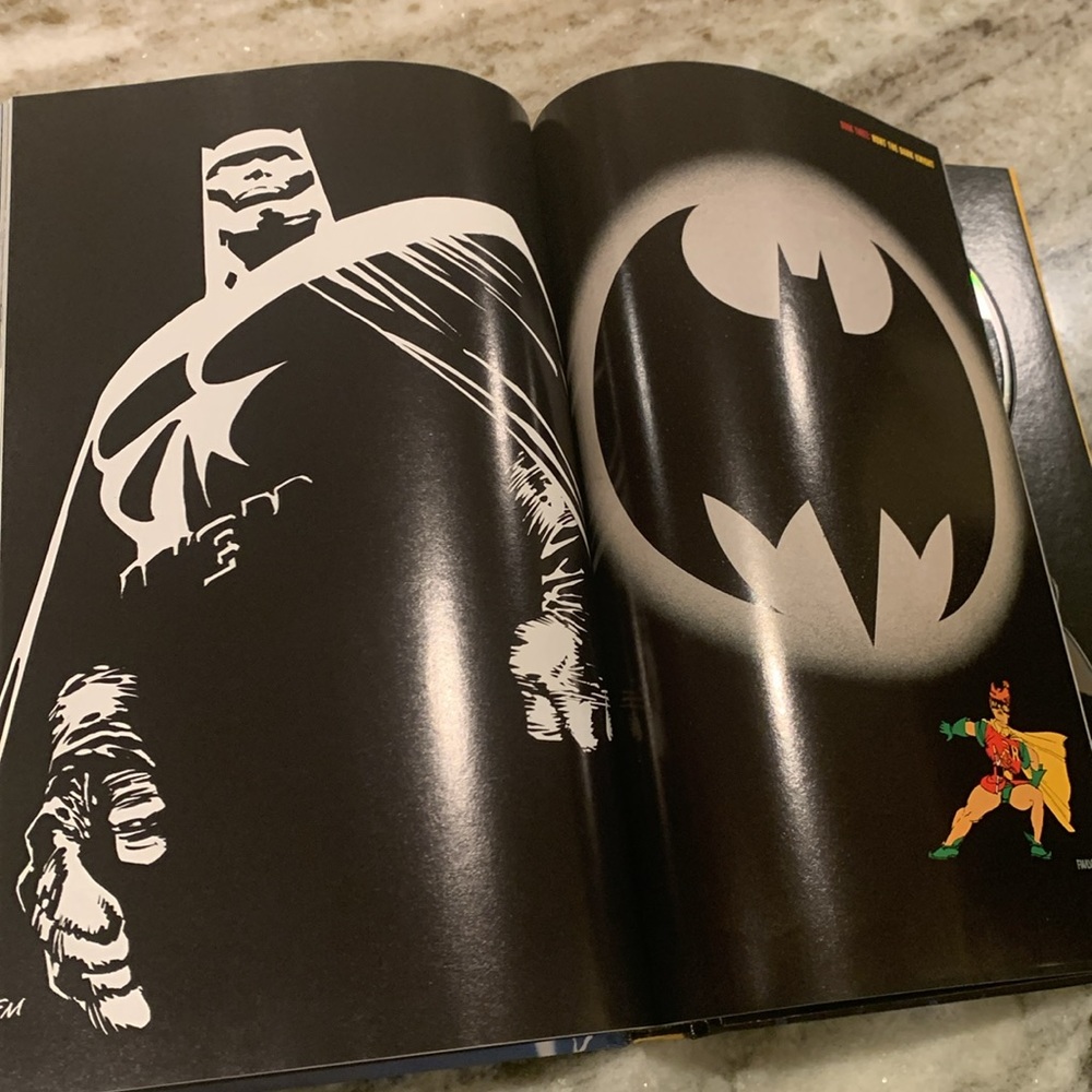 Batman: The Dark Knight Returns-30th Anniversary Edition